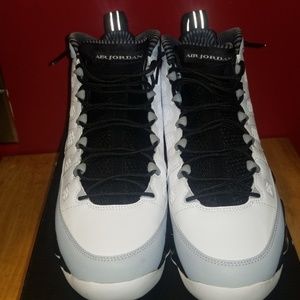 Air Jordan 9 Retro